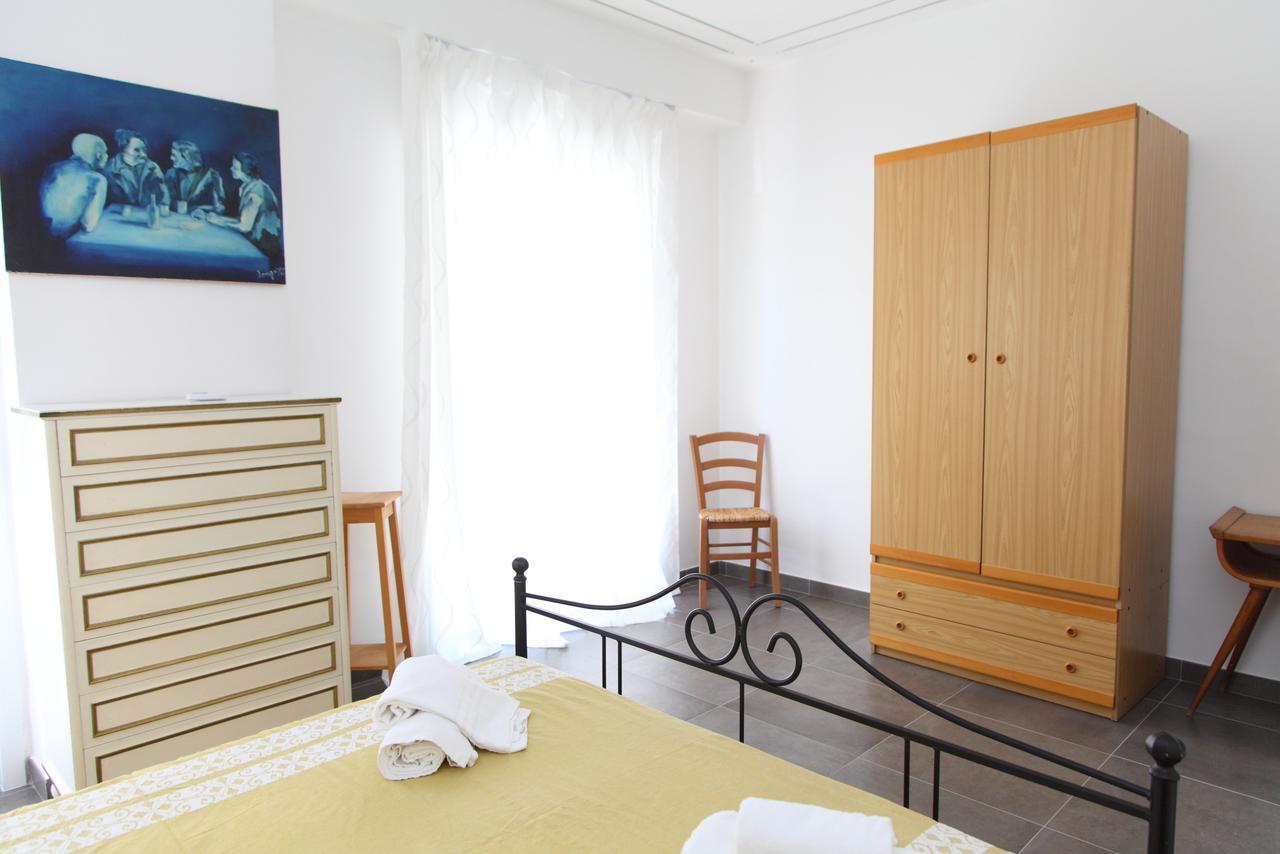 Family House - By Vacation Service Cefalu Bagian luar foto