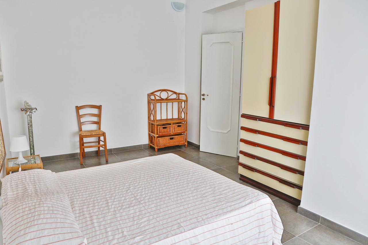 Family House - By Vacation Service Cefalu Bagian luar foto